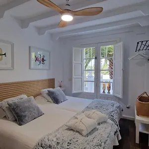 https://villa-adriano.tenerifehoteles.net